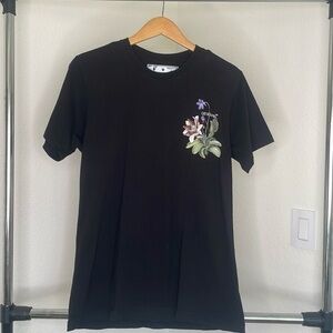 Off white T-Shirt
